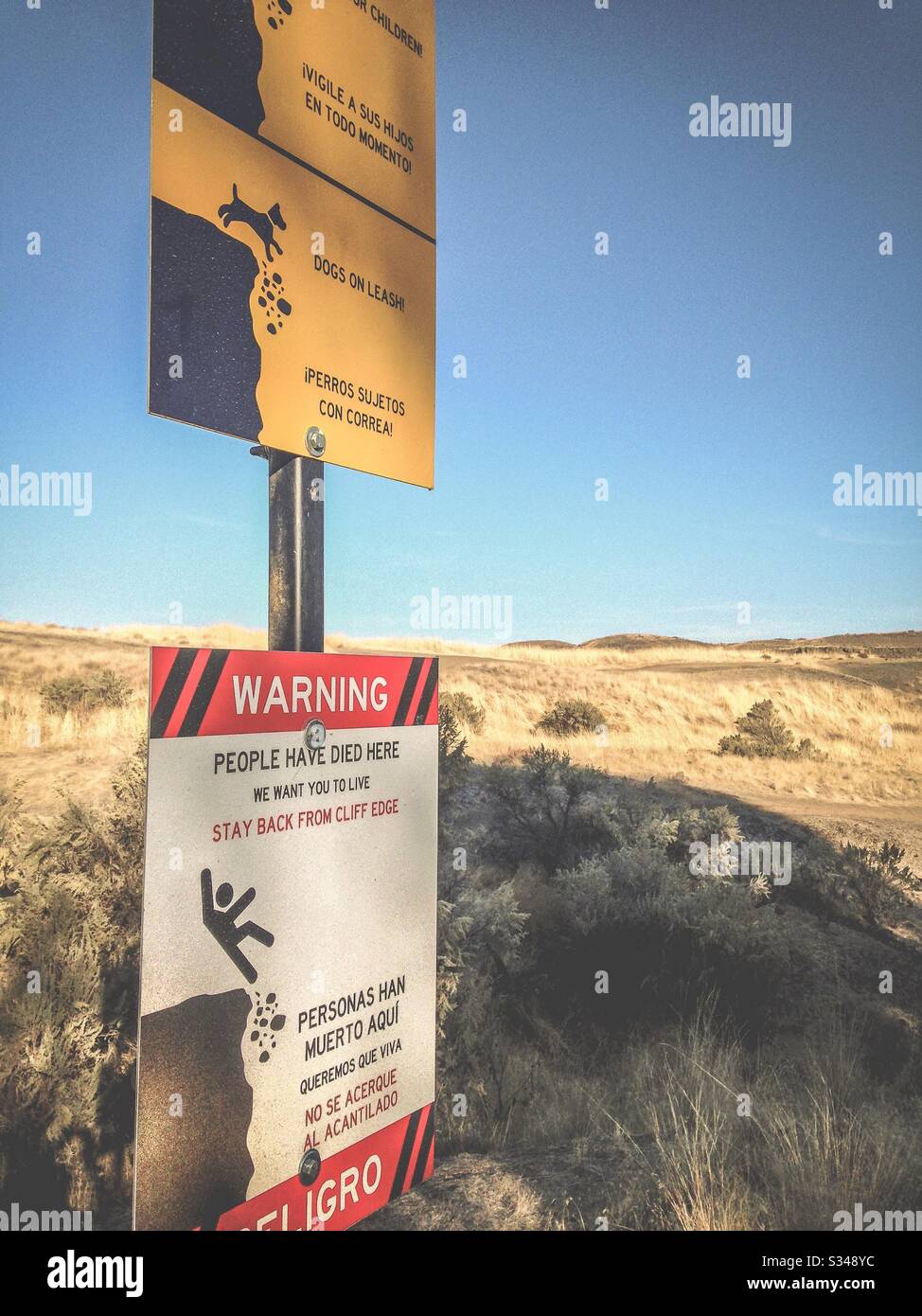 Warning signs at Palouse Falls, Washington Stock Photo