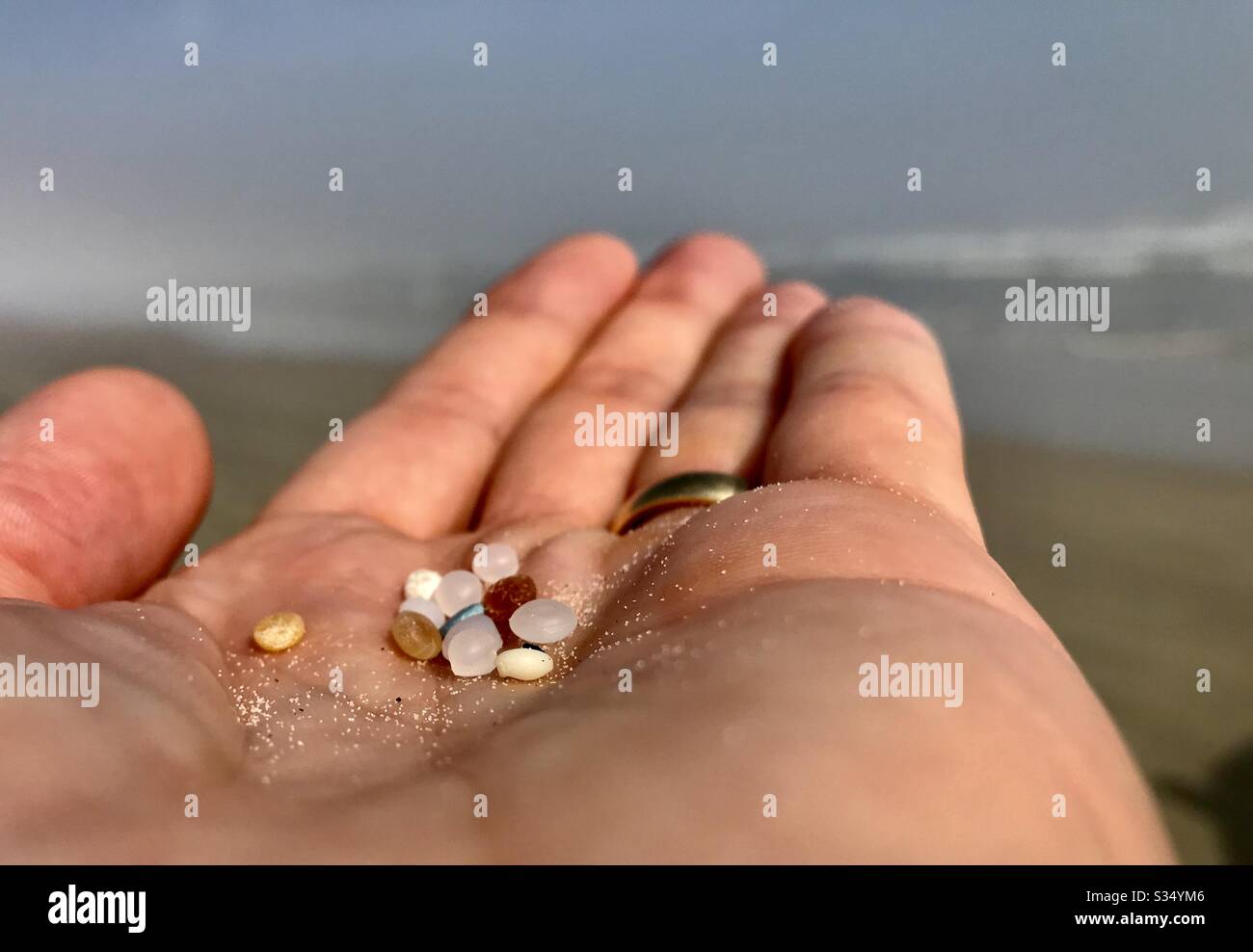 Plastic Nurdles High Resolution Stock Photography and Images Alamy