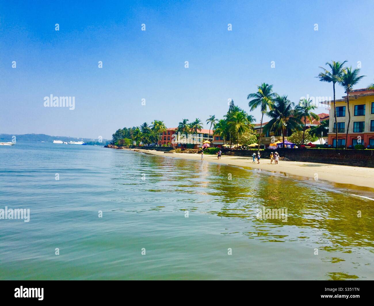 Miramar beach goa hires stock photography and images Alamy