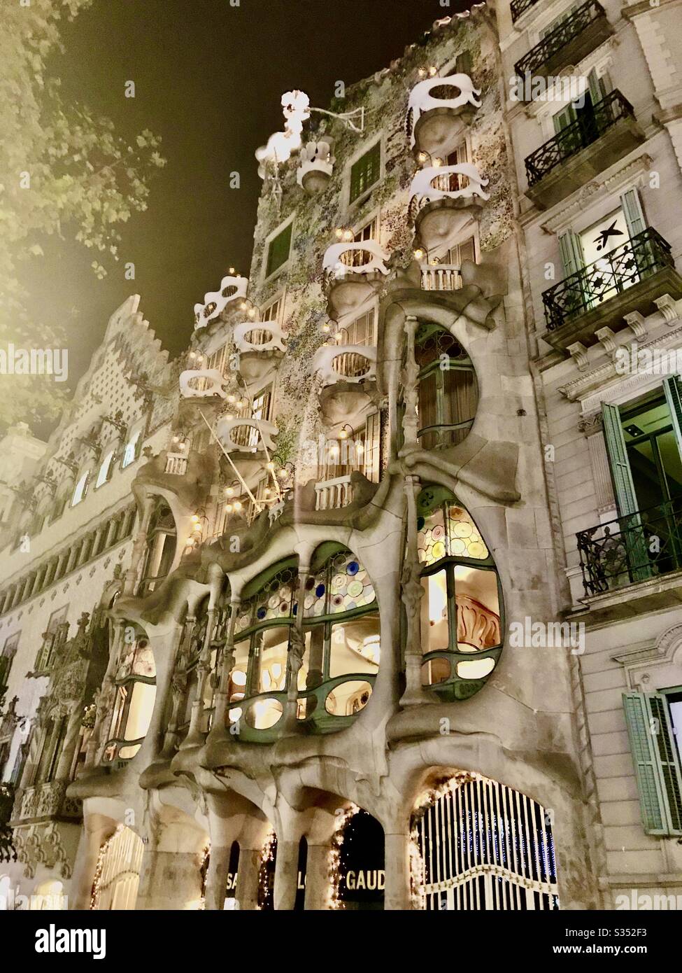 Modernista Building Example Modernista architecture hi-res stock photography and images - Alamy