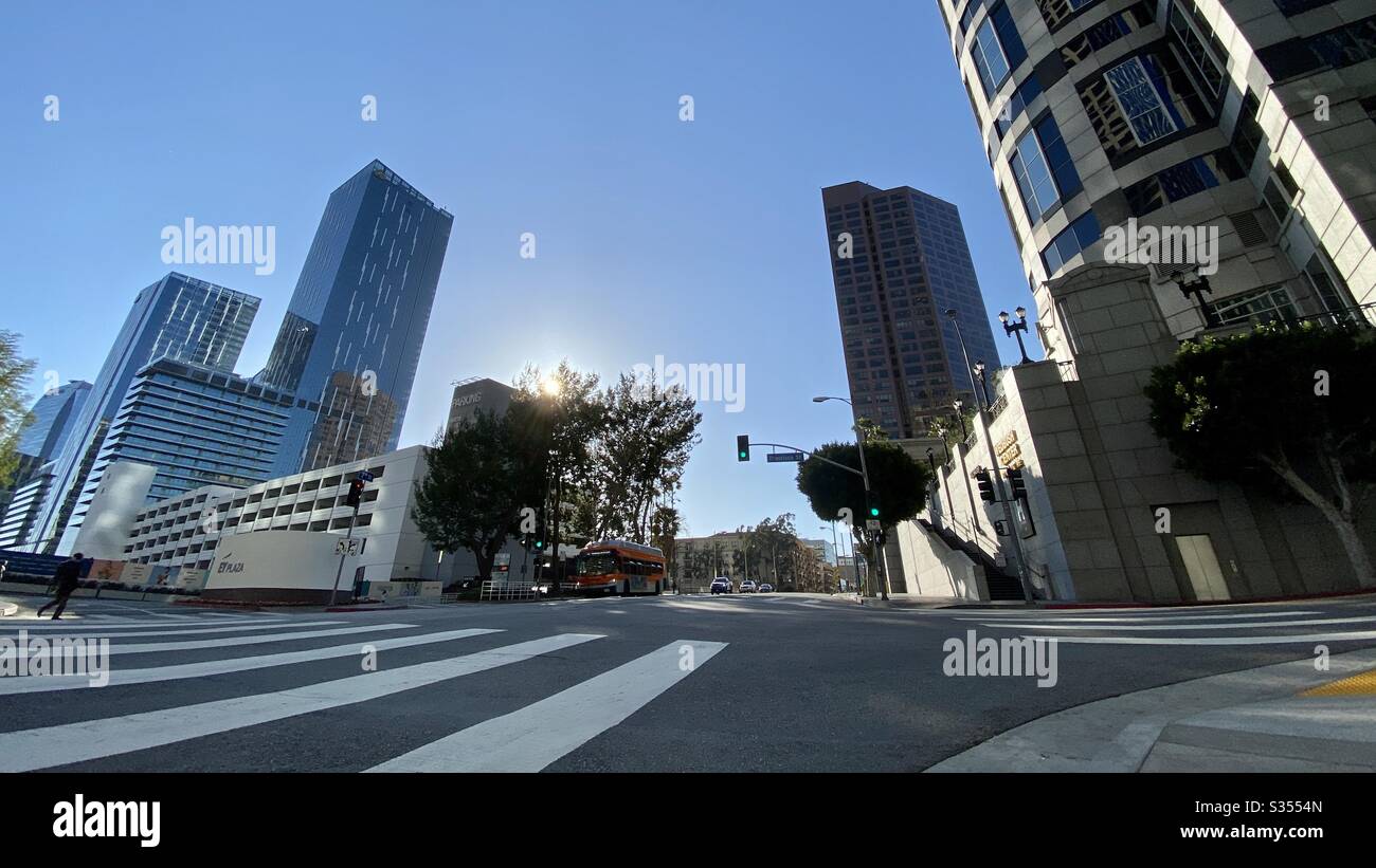 LOS ANGELES, CA, MAR 2020 wide angle view, intersection at 7th and