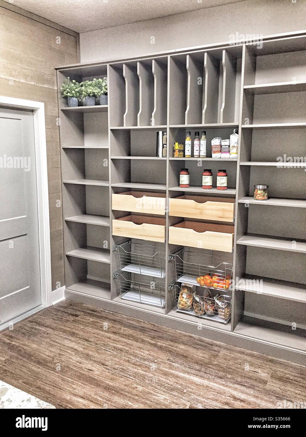 The Pantry The perfect walkin pantry with plenty of open shelf