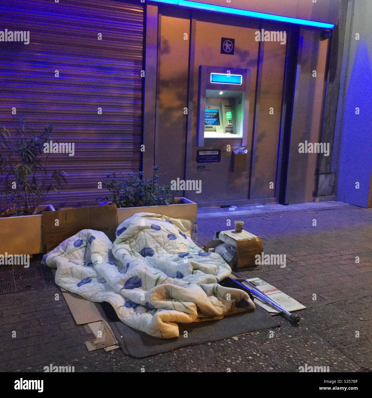 Athens poverty hi-res stock photography and images - Alamy
