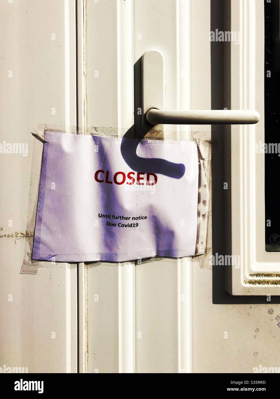 Closed due to coronavirus - Smartphone Captured Stock Image