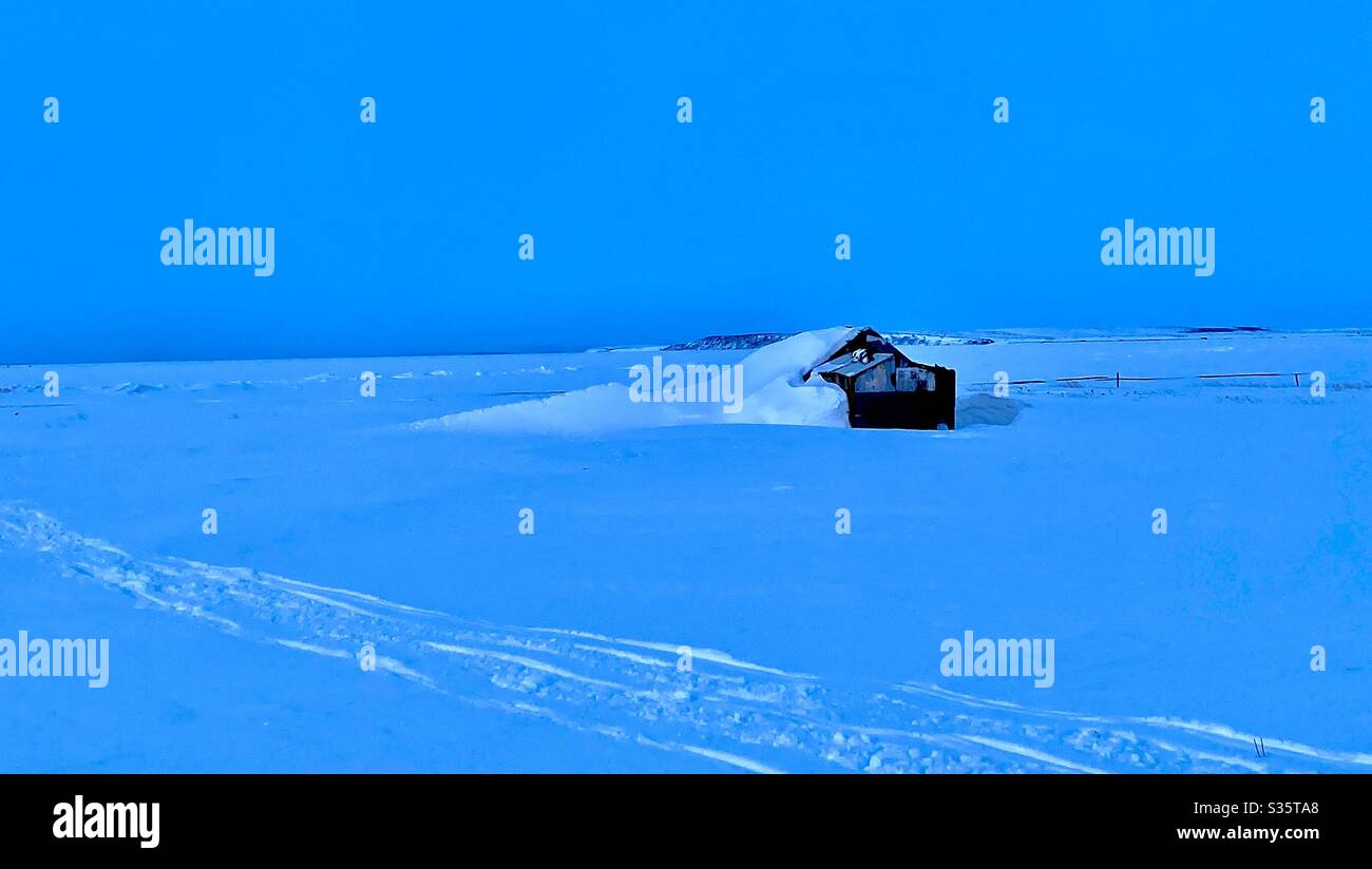 Shack in the frozen arctic tundra. Kotzebue, Alaska Stock Photo Alamy