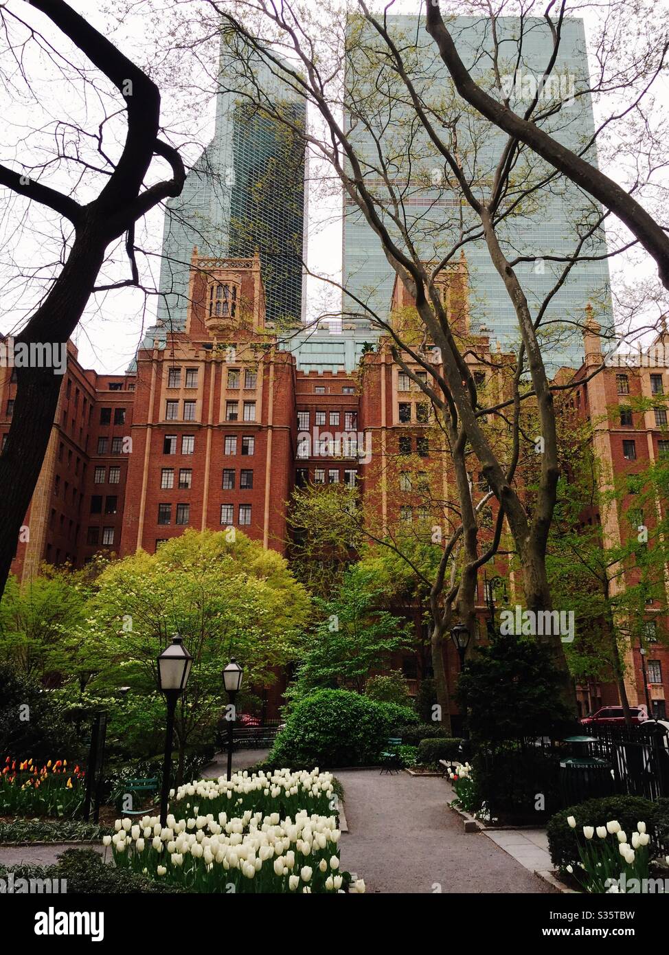 Tutor city greens is an urban garden in midtown Manhattan, NYC, USA Stock Photo