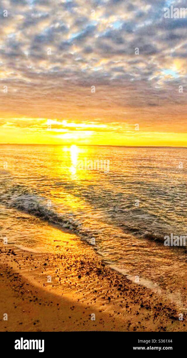 Lowestoft sunrise hires stock photography and images Alamy