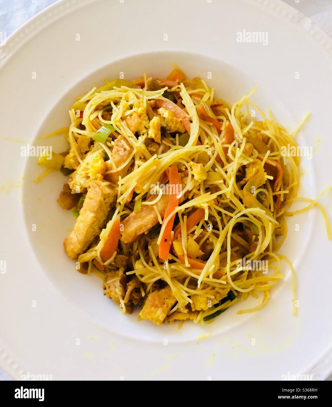 Homemade Mihoen rice noodles Stock Photo Alamy