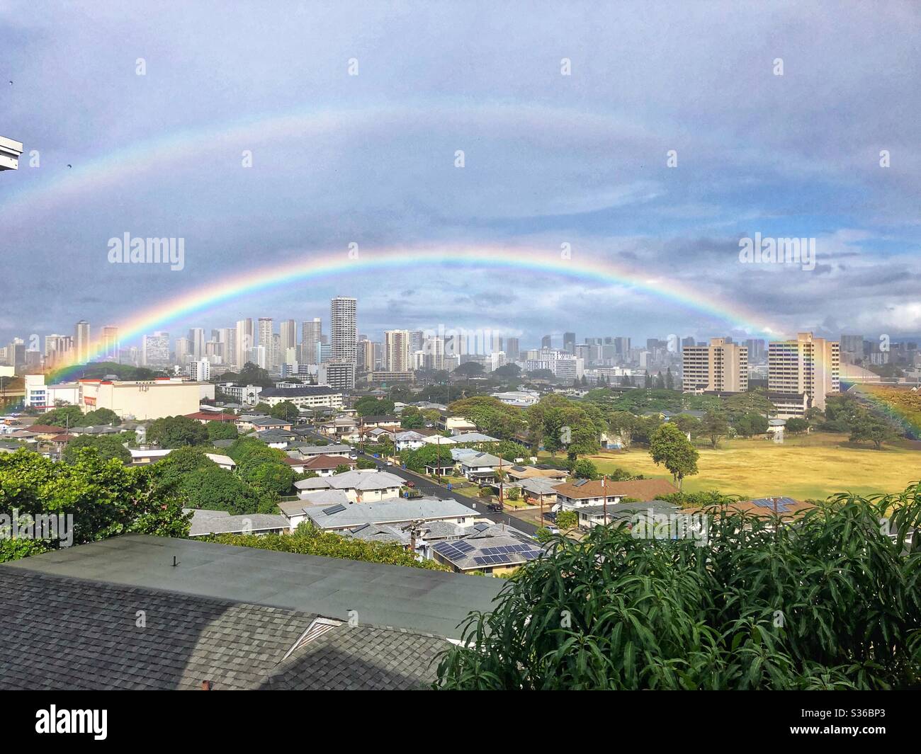 Hawaii rainbow hi-res stock photography and images - Alamy