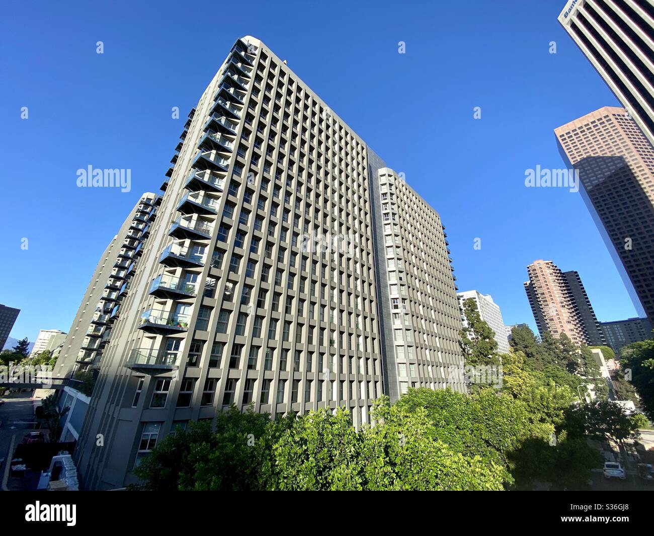 LOS ANGELES, CA, MAY 2020: Bunker Hill Towers apartment building on the north west side of Downtown Stock Photo