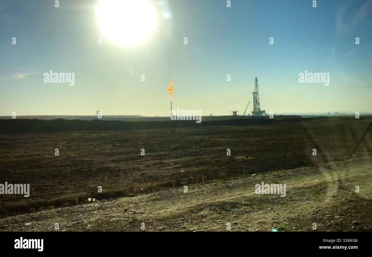 Oilfield Sunrise, Kurdistan Stock Photo Alamy