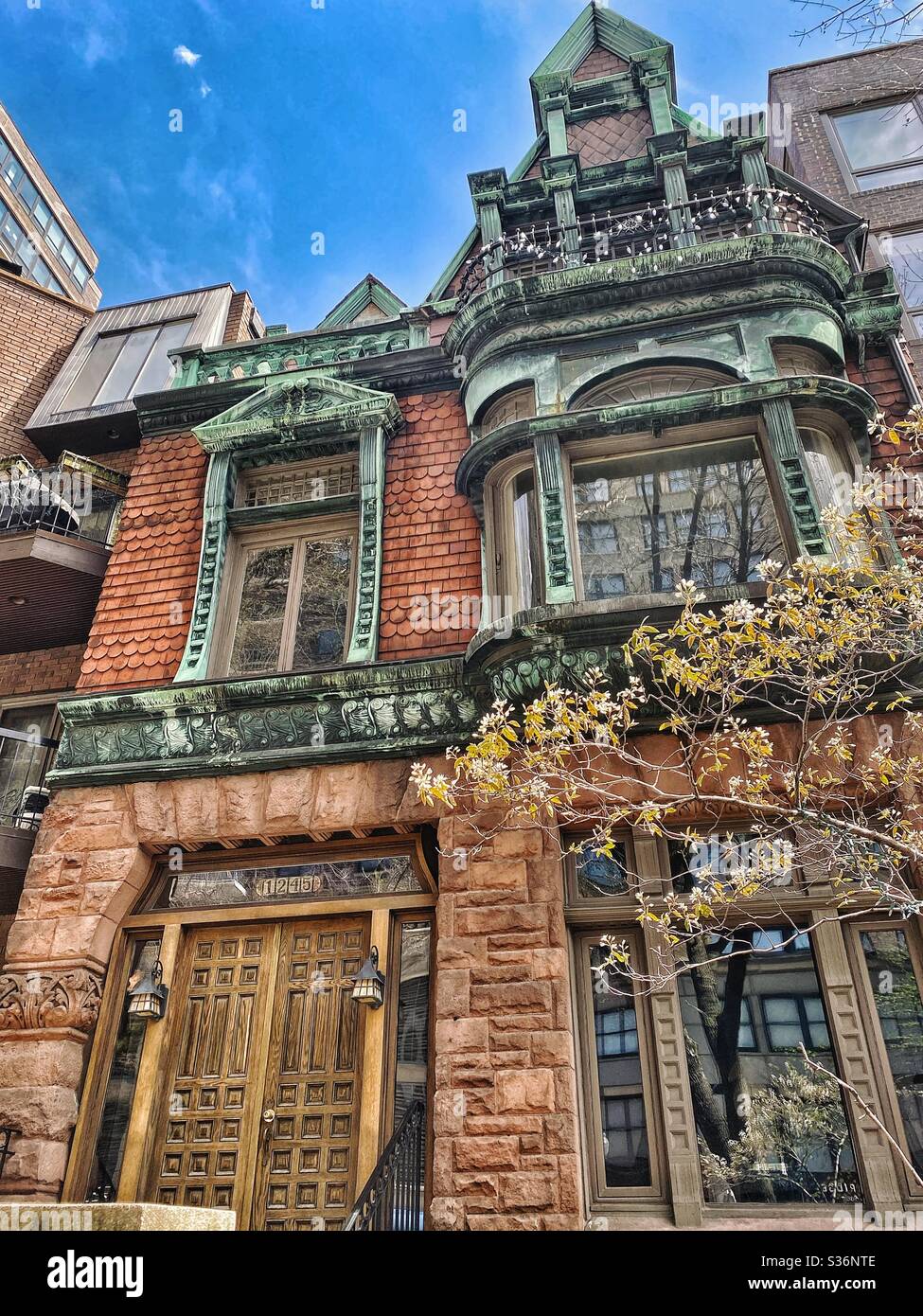 Residential historic architecture hi-res stock photography and images ...