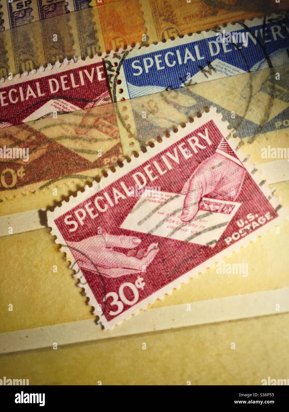 Postage stamps 1950s hires stock photography and images Alamy