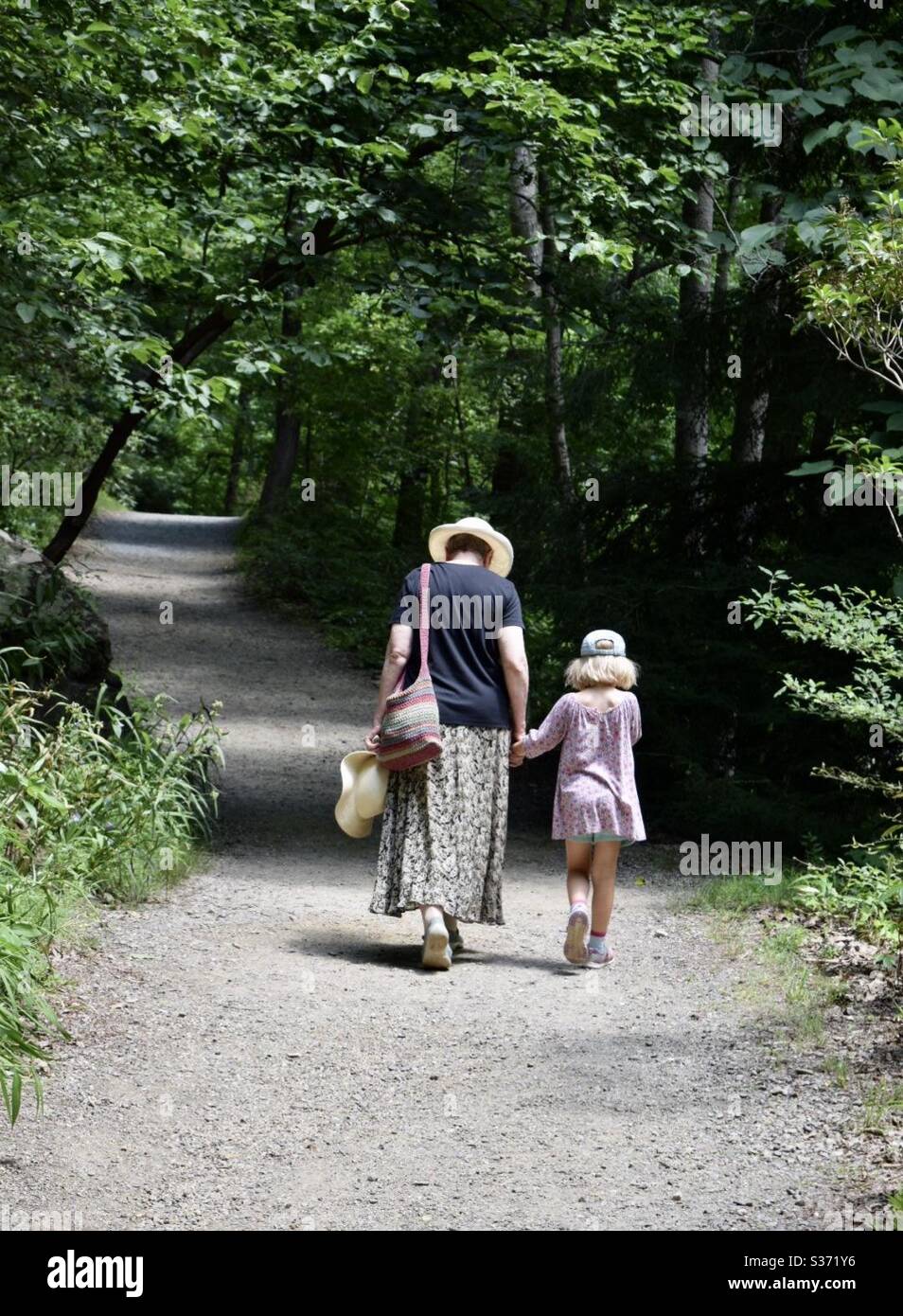 Mother and child in Nature. Charlotte NC 2017 Stock Photo Alamy