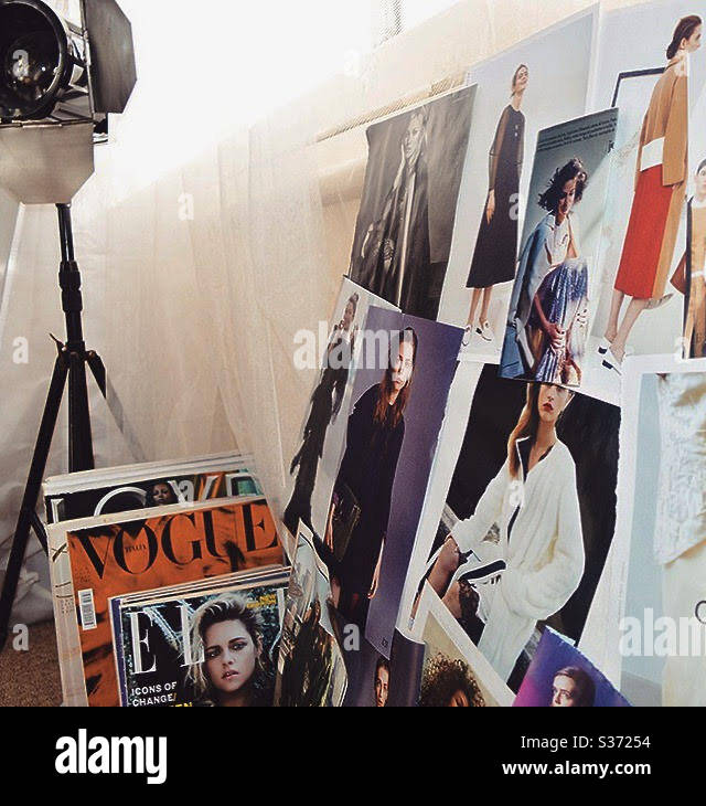 Fashion magazines and mood board Stock Photo Alamy