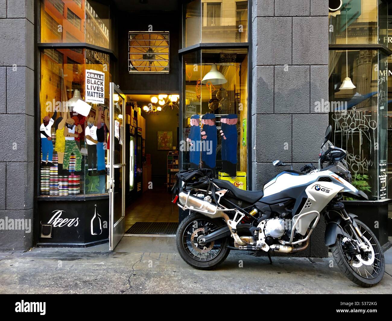 Motorcycle and Beer Shop, Downtown Los Angeles CA 6.9.2020 Stock Photo