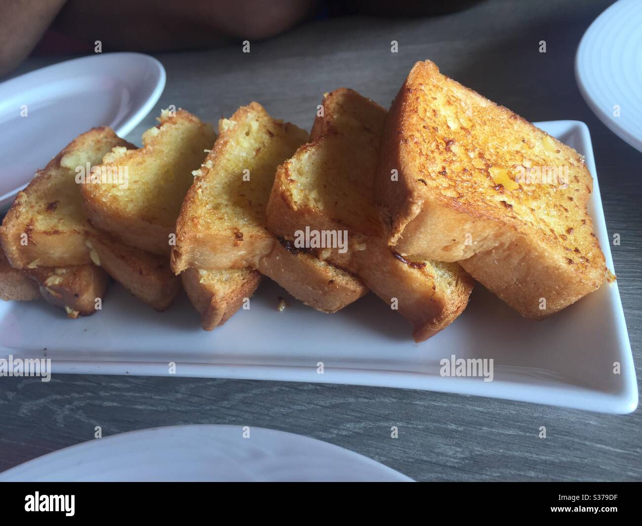 Sri lanka and qatar hires stock photography and images Alamy