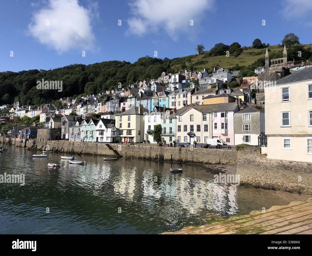 Bayards Cove, Dartmouth; Devon.  In August 1620 the Pilgrim Fathers, intheir two ships, The Mayflower and The Speedwell departed from Bayards Cove in Dartmouth for the New World America. - Smartphone Captured Stock Image