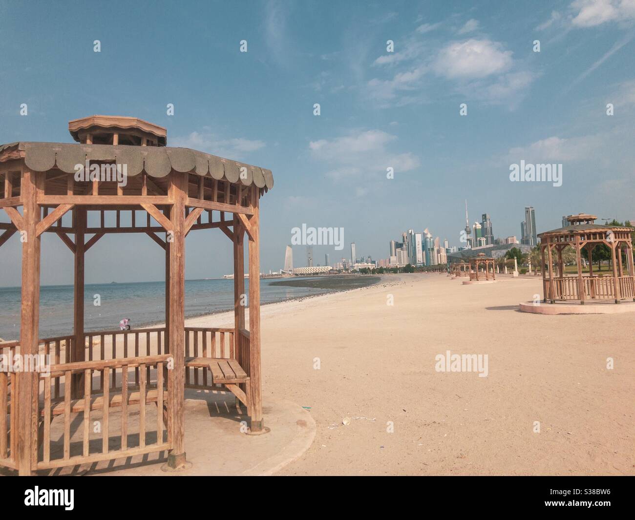 Kuwait beautiful beach hires stock photography and images Alamy