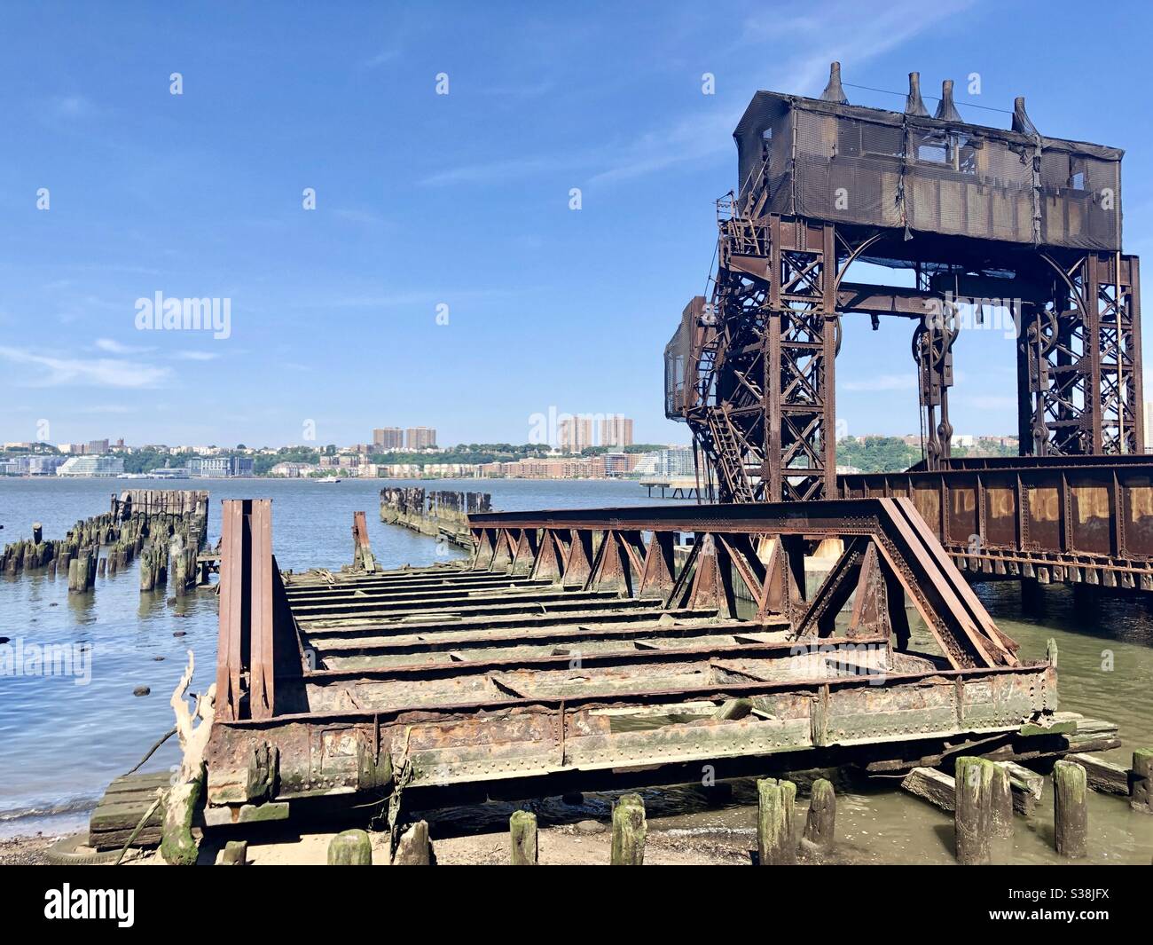 The old rusting Erie & Lackawanna Railroad pier in Riverside Park South