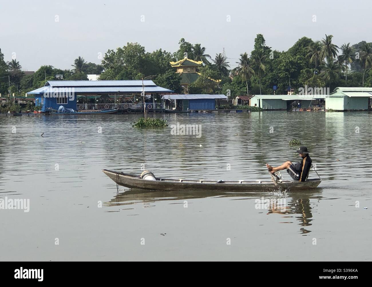 Một sớm trên sông - Smartphone Captured Stock Image