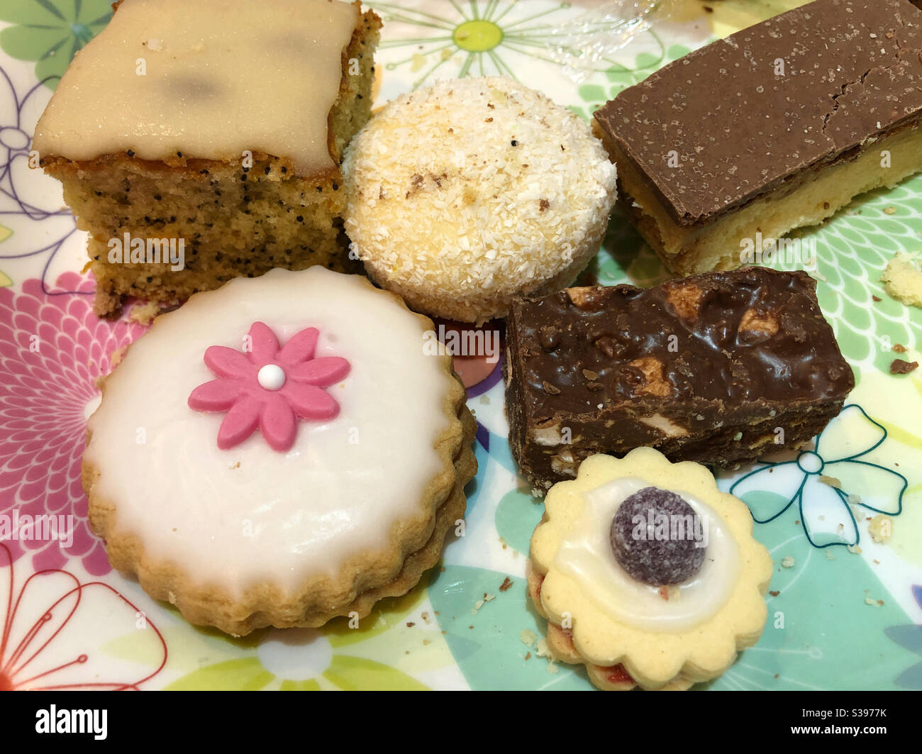 Home Baked Cakes Stock Photo Alamy
