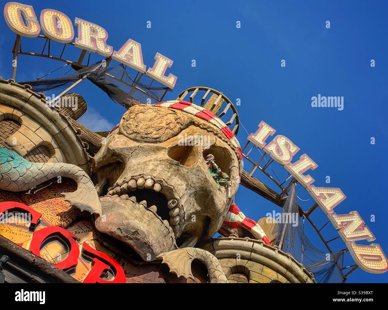 Coral Island Amusement Arcade, Blackpool Stock Photo - Alamy