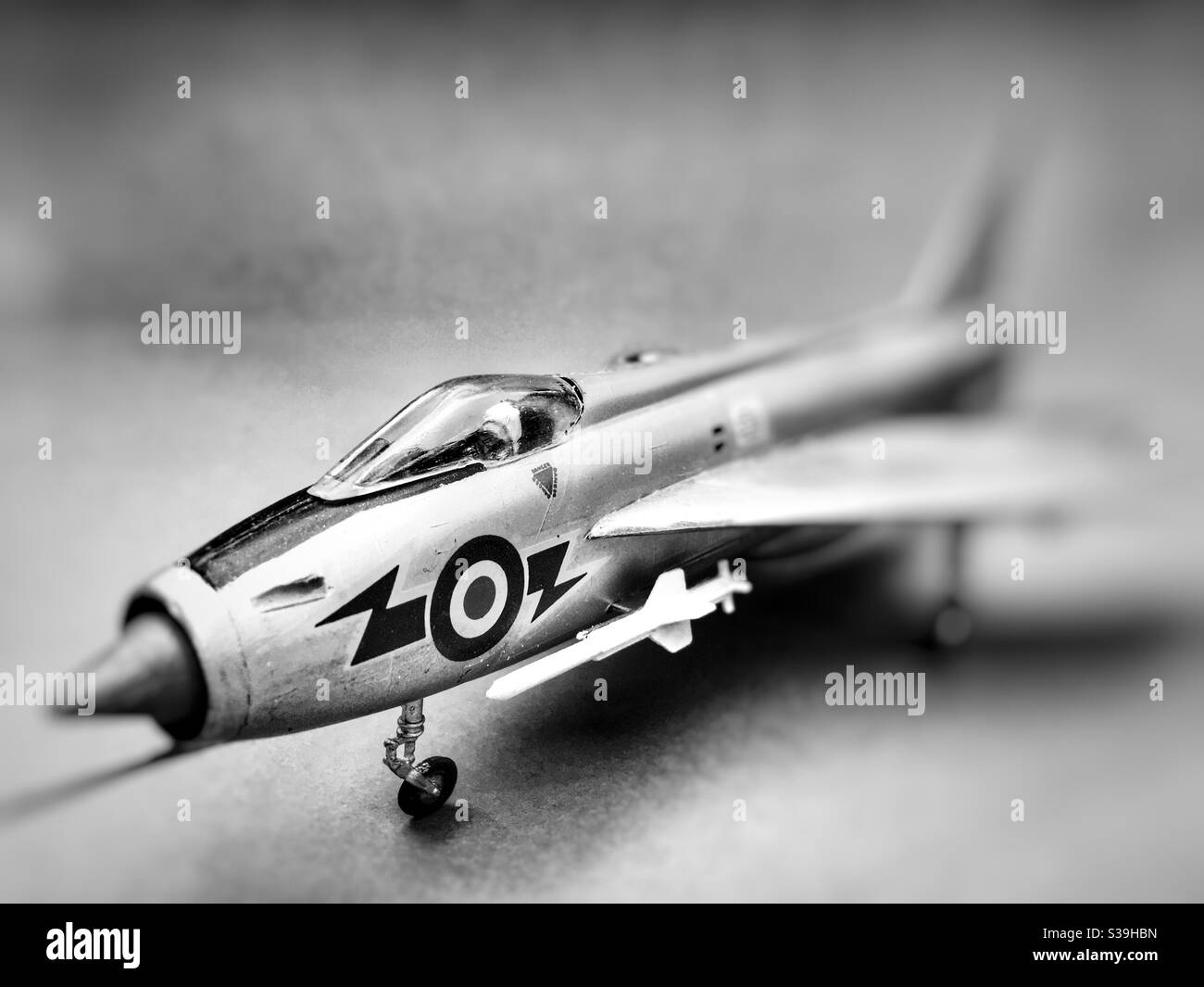 Airfix scale model hires stock photography and images Alamy