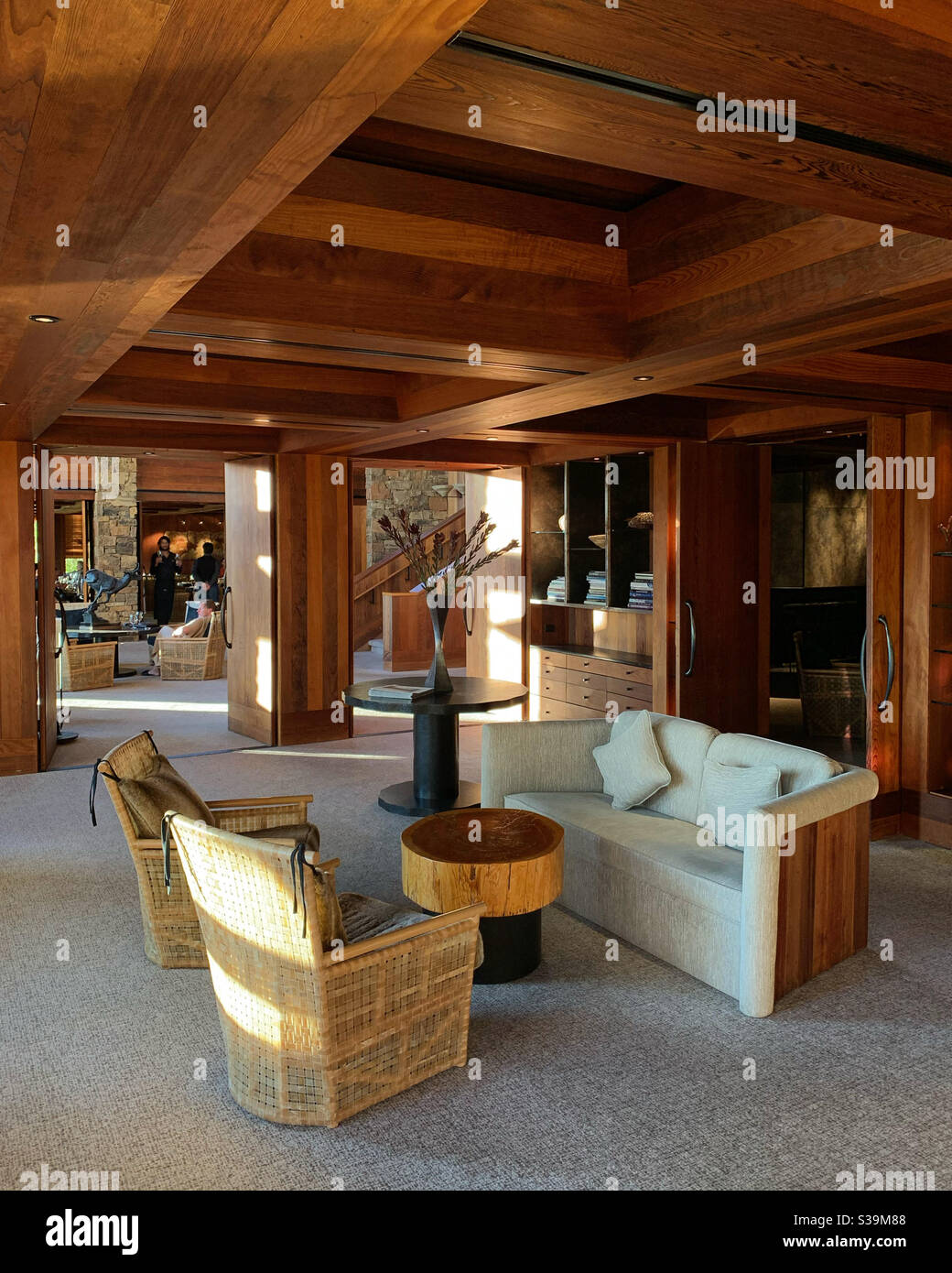 Beautiful hotel lounge hi-res stock photography and images - Alamy