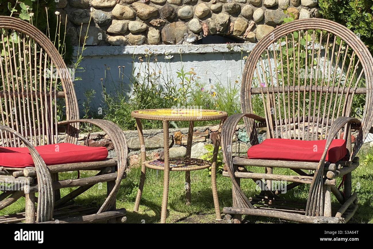 Wicker high back chairs hi-res stock photography and images - Alamy
