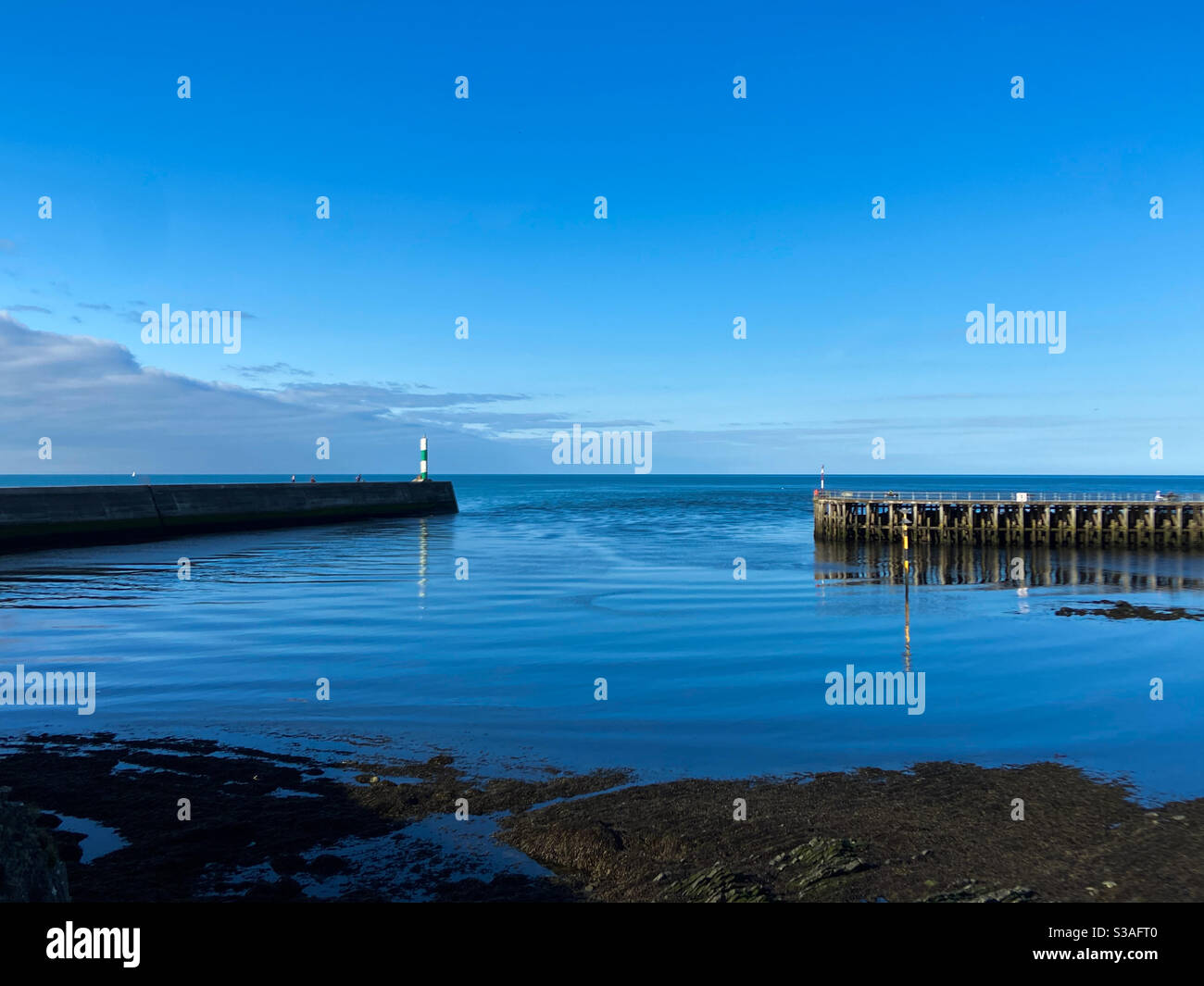Aberystwyth, West Wales, UK. Saturday 17th October 2020. Weather: A very sunny and warm day in Aberystwyth by the stunning sea. Photo Credit ©️Rose Voon / Alamy Live News. Stock Photo