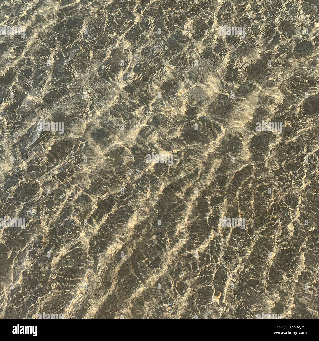 crystal clear ocean water Stock Photo - Alamy