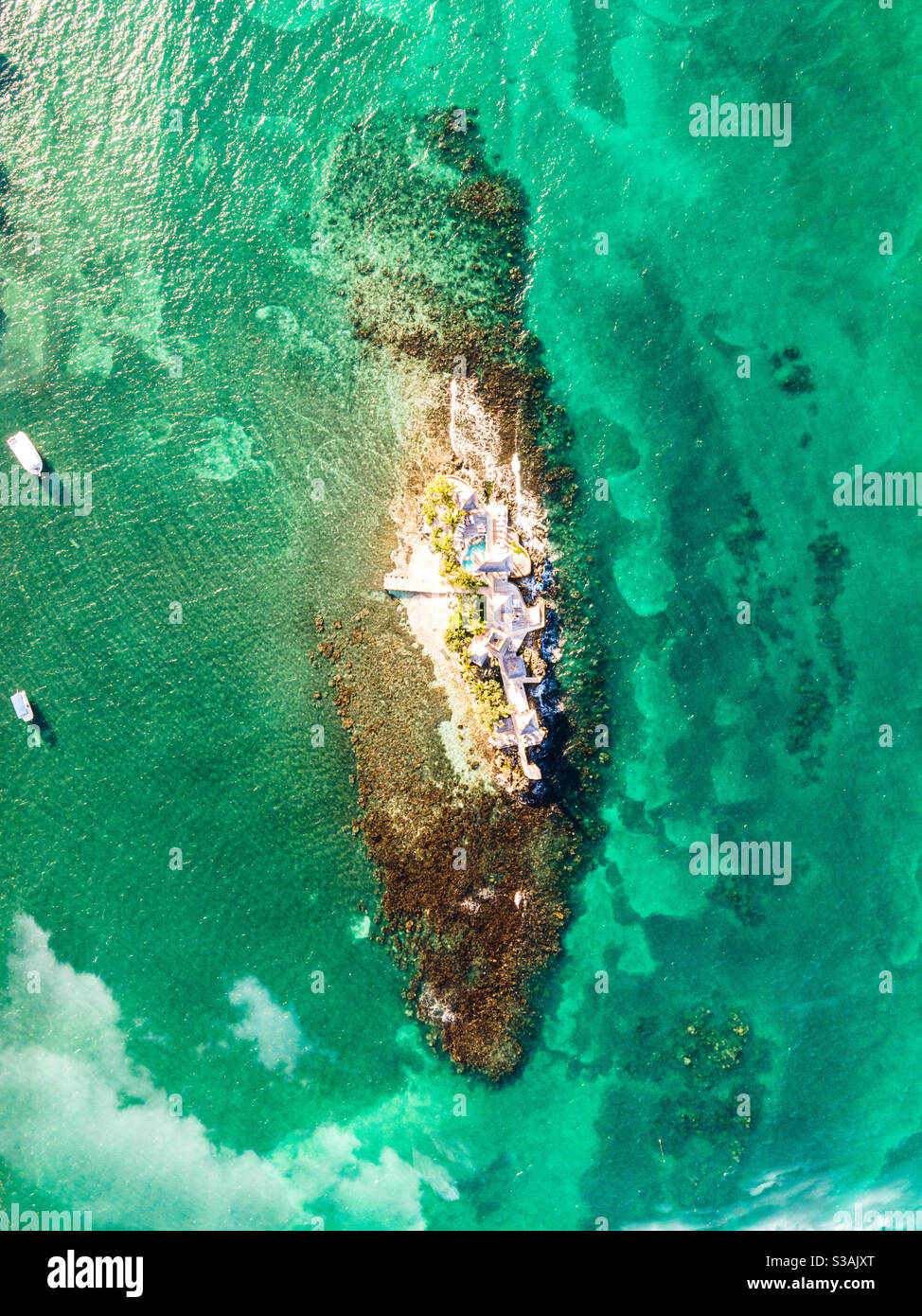 Beautiful Aerial View of Sapphire Island in Jamaica Stock Photo Alamy