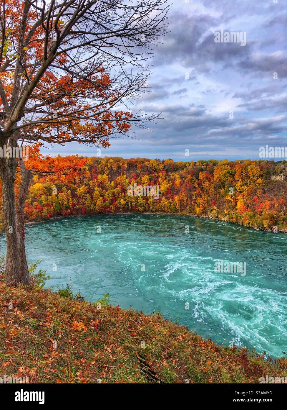 The Niagara River gorge on a beautiful autumn day. - Smartphone Captured Stock Image