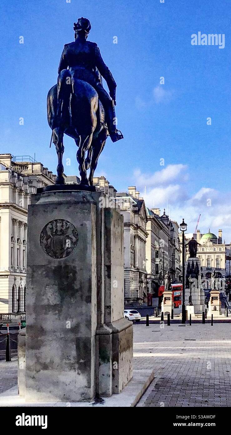 Statues in London Stock Photo Alamy