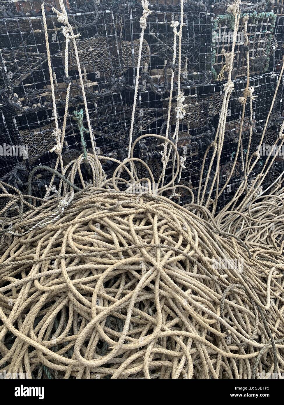 Pile of ropes hi-res stock photography and images - Alamy