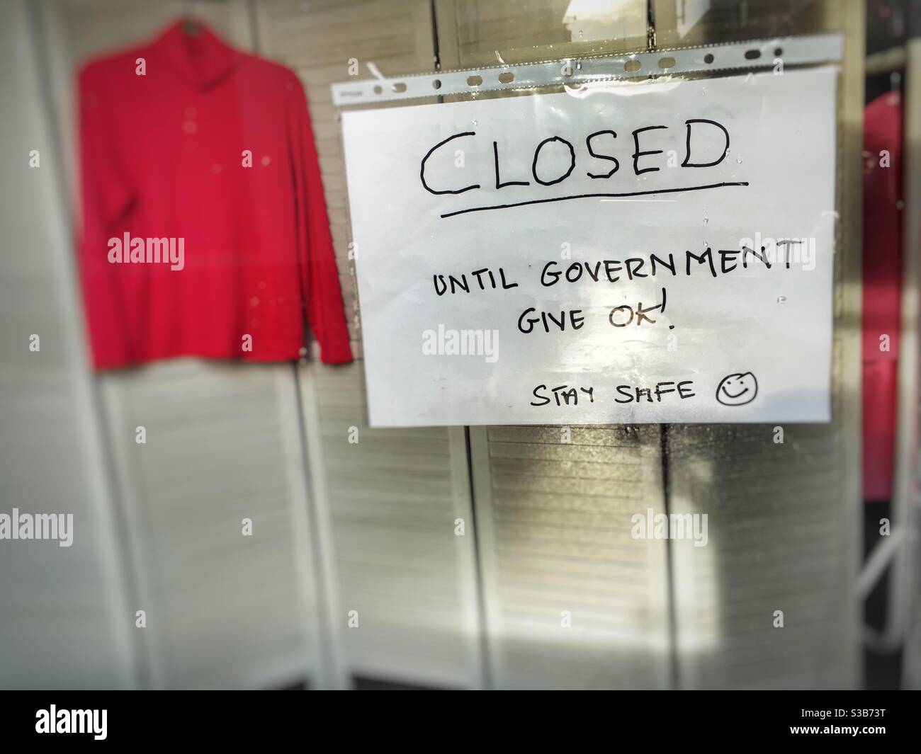 Clothes shop closed due to lockdown Woodbridge Suffolk UK - Smartphone Captured Stock Image