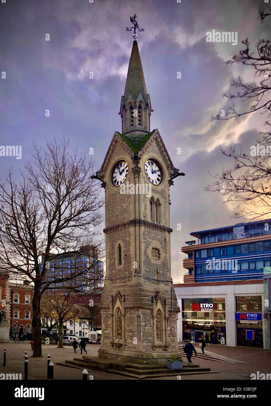 The clock tower in Aylesbury’s Market Square on a lockdown Sunday in November Stock Photo