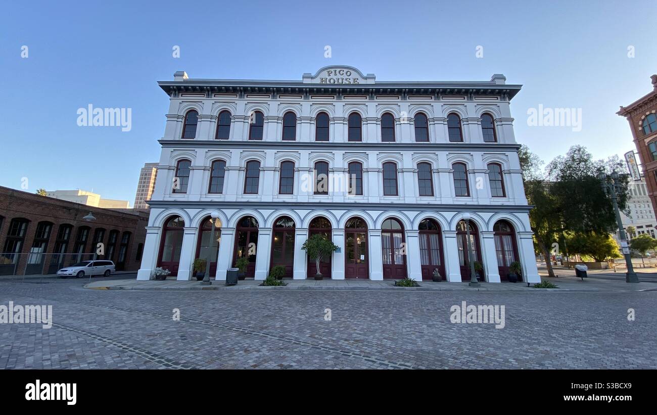 LOS ANGELES, CA, AUG 2020: looking up at Pico House, one of the historic buildings at El Pueblo de Los Angeles in Downtown - Smartphone Captured Stock Image