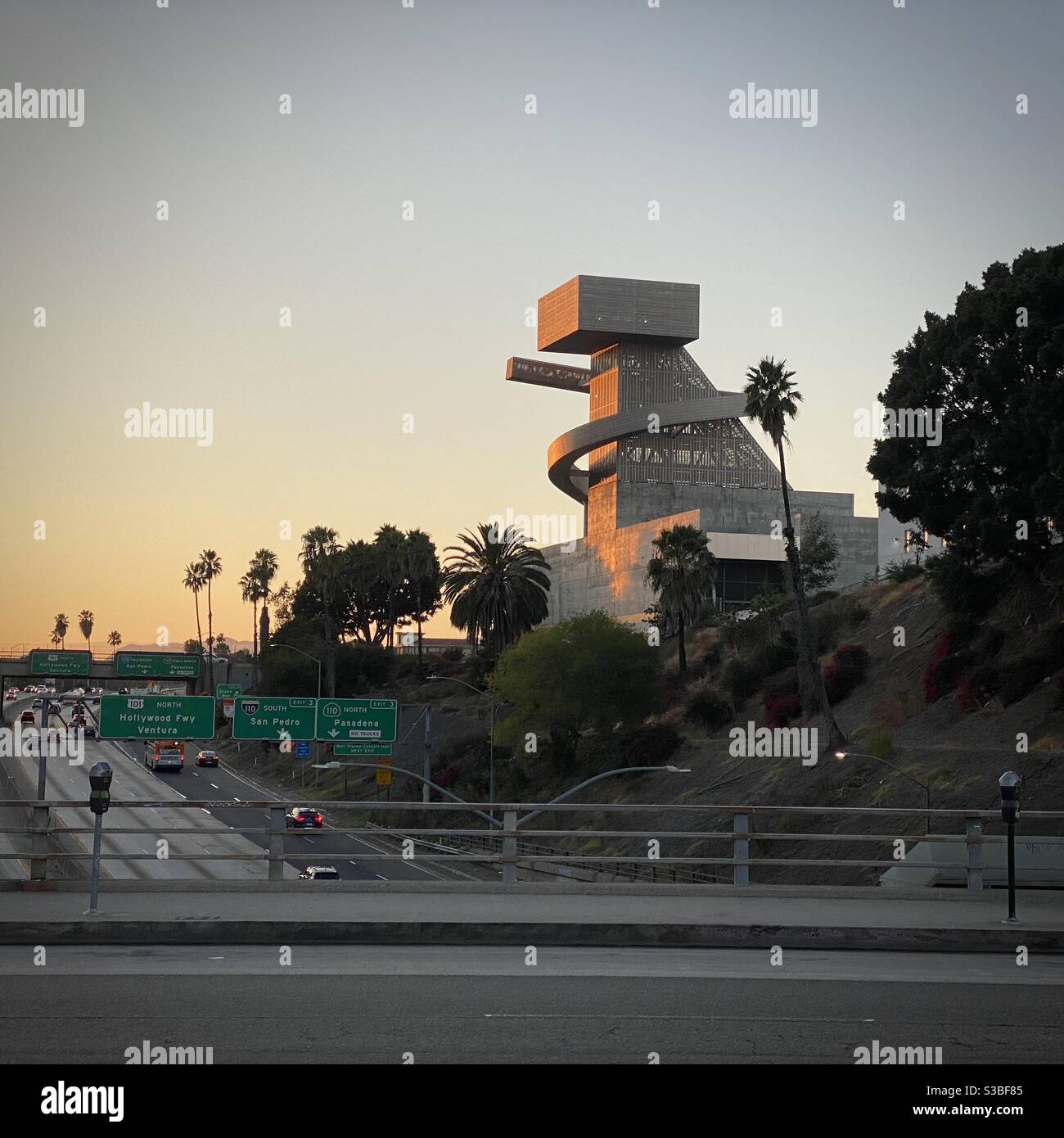 LOS ANGELES, CA, AUG 2020: interesting building at Ramon C Cortines School of Visual Arts and Performing Arts next to the CA-101 and US-110 freeway interchange in Downtown, at sunset Stock Photo