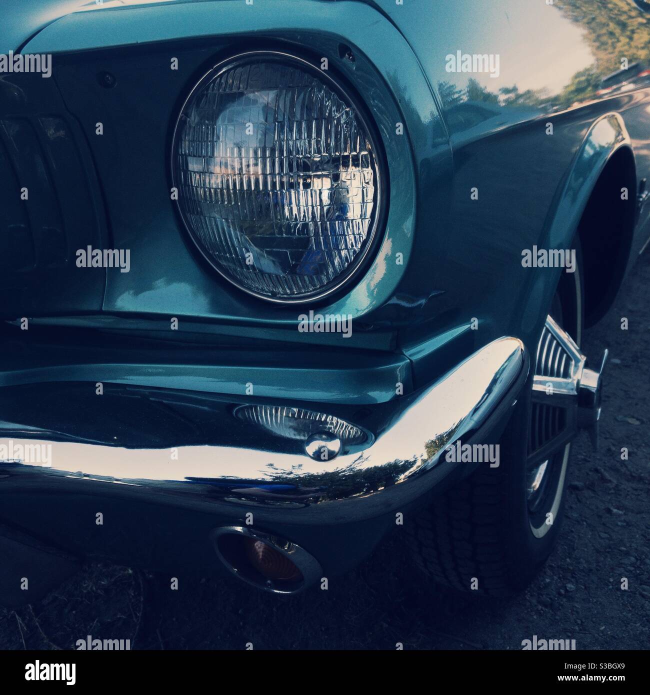 Classic ford mustang hires stock photography and images Alamy