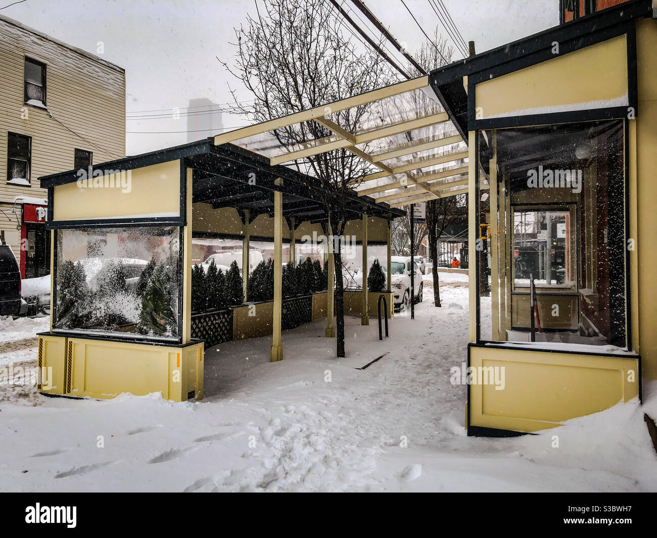 No outside dining in New York City after he Noreastern snowstorm of December 17th Stock Photo