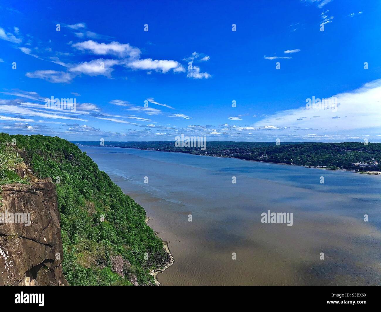Hudson river new york upstate hi-res stock photography and images - Alamy