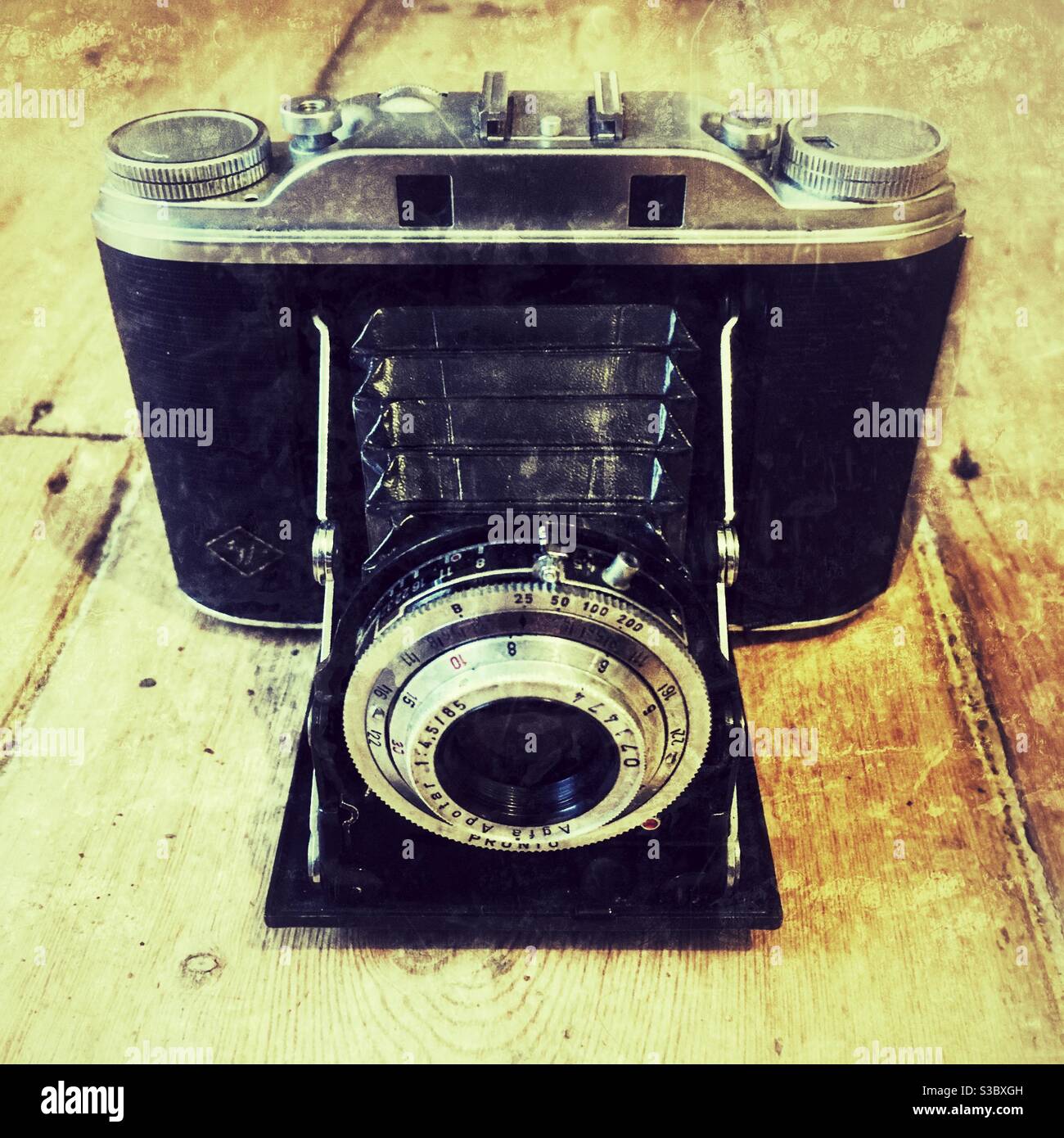 Agfa isolette III analogue 120 film camera. Stock Photo