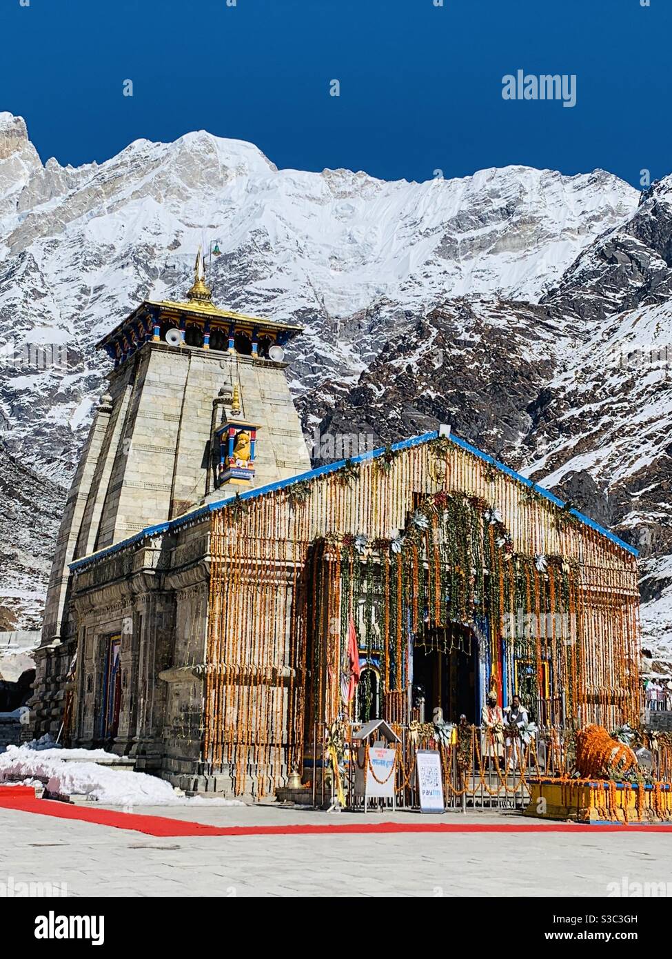 Kedarnath hi-res stock photography and images - Alamy