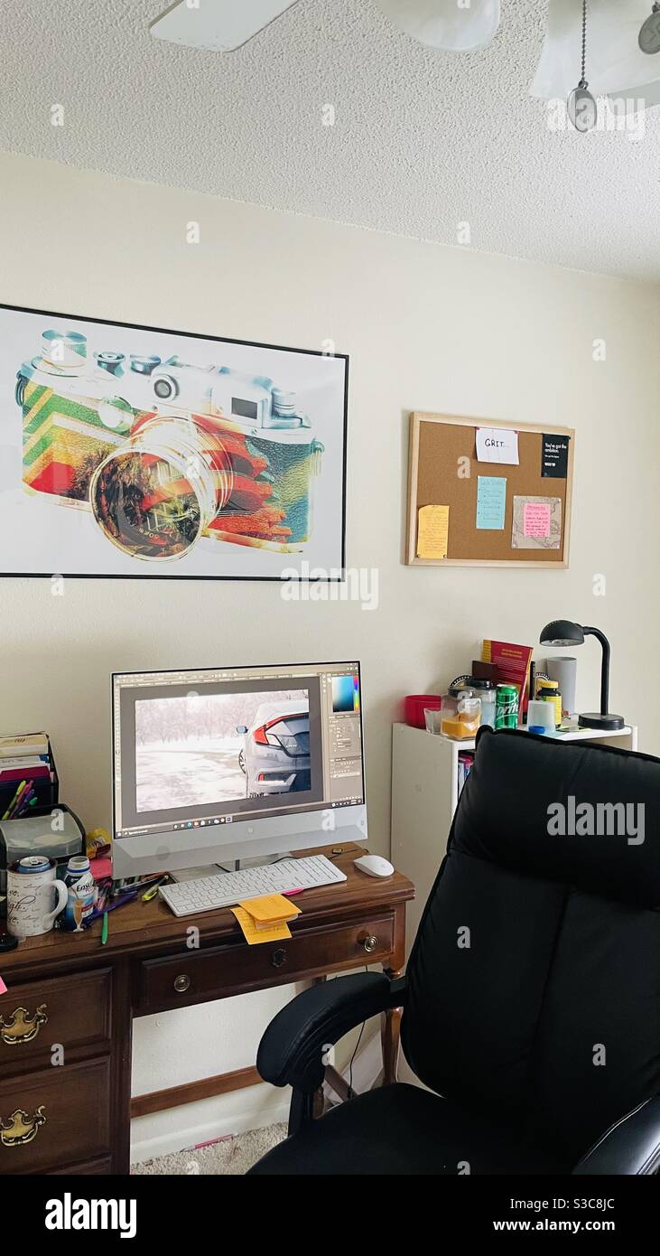 Editing room hi res stock photography and images Alamy