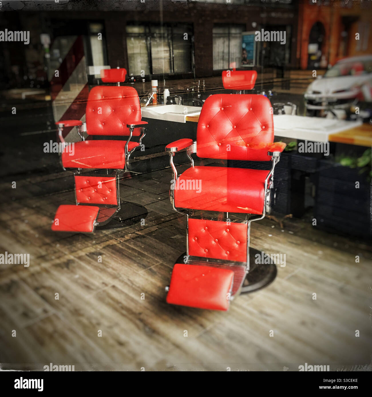 Barbers chair hires stock photography and images Alamy