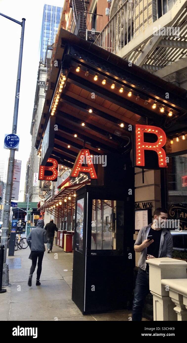 New York City Bar Stock Photo Alamy