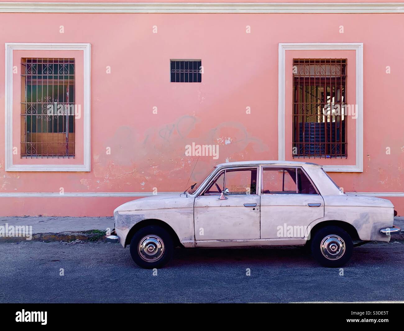 Old car , Merida, Mexico Stock Photo Alamy