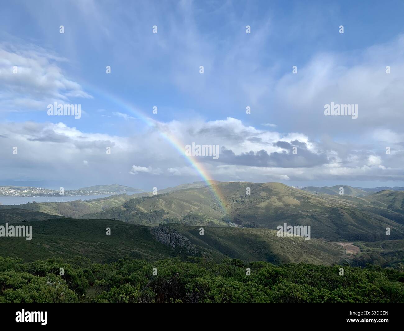 Rainbow over Tennessee Valley Stock Photo Alamy